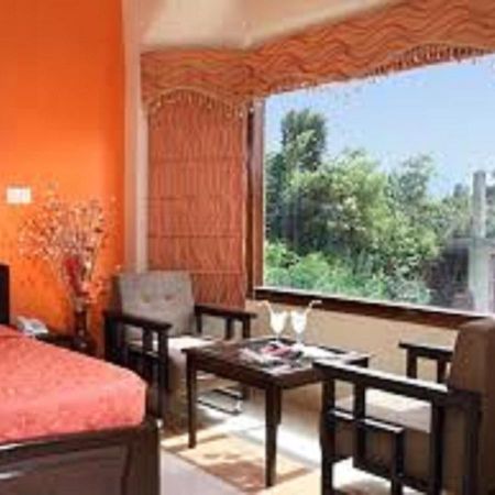 Hotel Polo Regency Sundarnagar Esterno foto