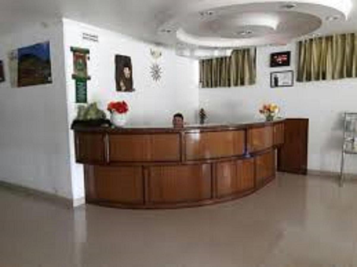 Hotel Polo Regency Sundarnagar Esterno foto