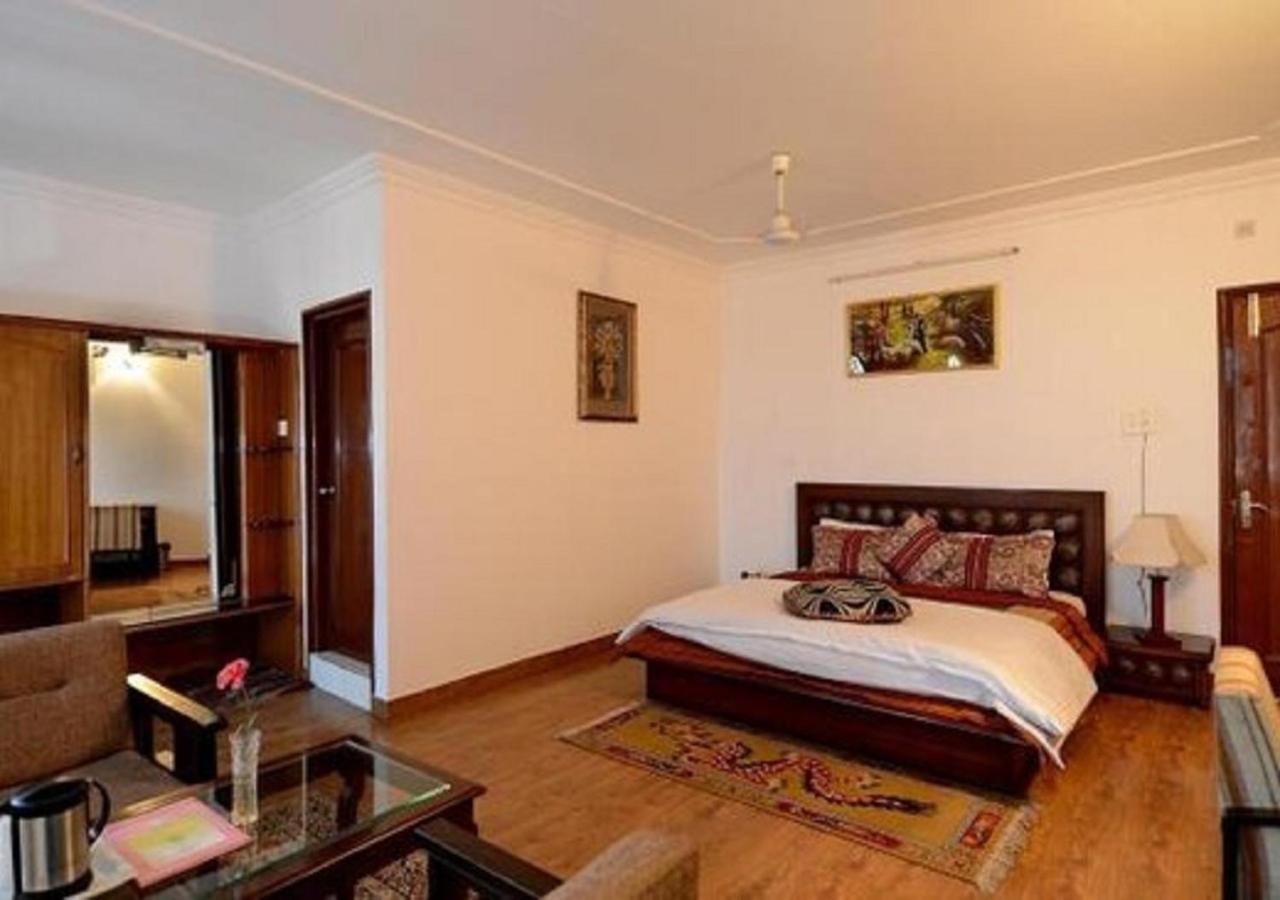 Hotel Polo Regency Sundarnagar Esterno foto